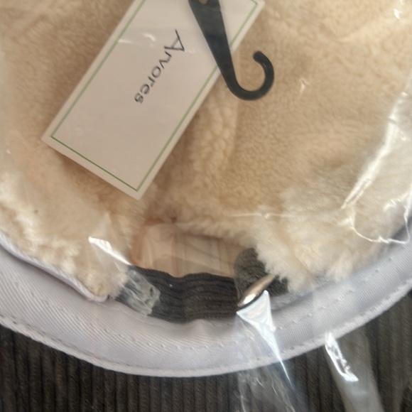 Ivory Teddy and Corduroy Baseball Hat NWT - (#0264) - Picture 2 of 2